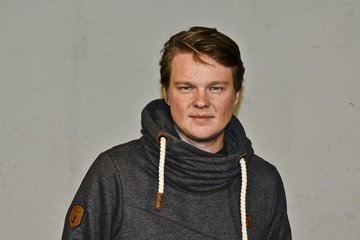 pressefoto-michel-brandt--1140x1346.jpg